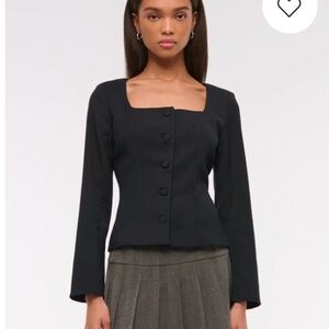 Abercrombie & Fitch Long-Sleeve Squareneck Tailored Vest